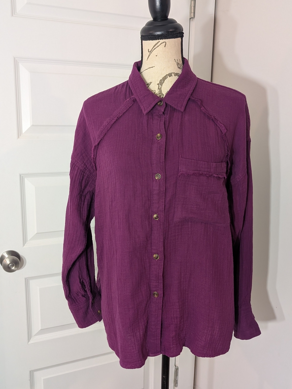Easel Button-Down Shirt in Plum Oversized S